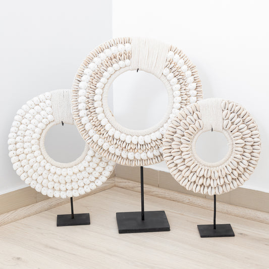 Cowrie shell round decor