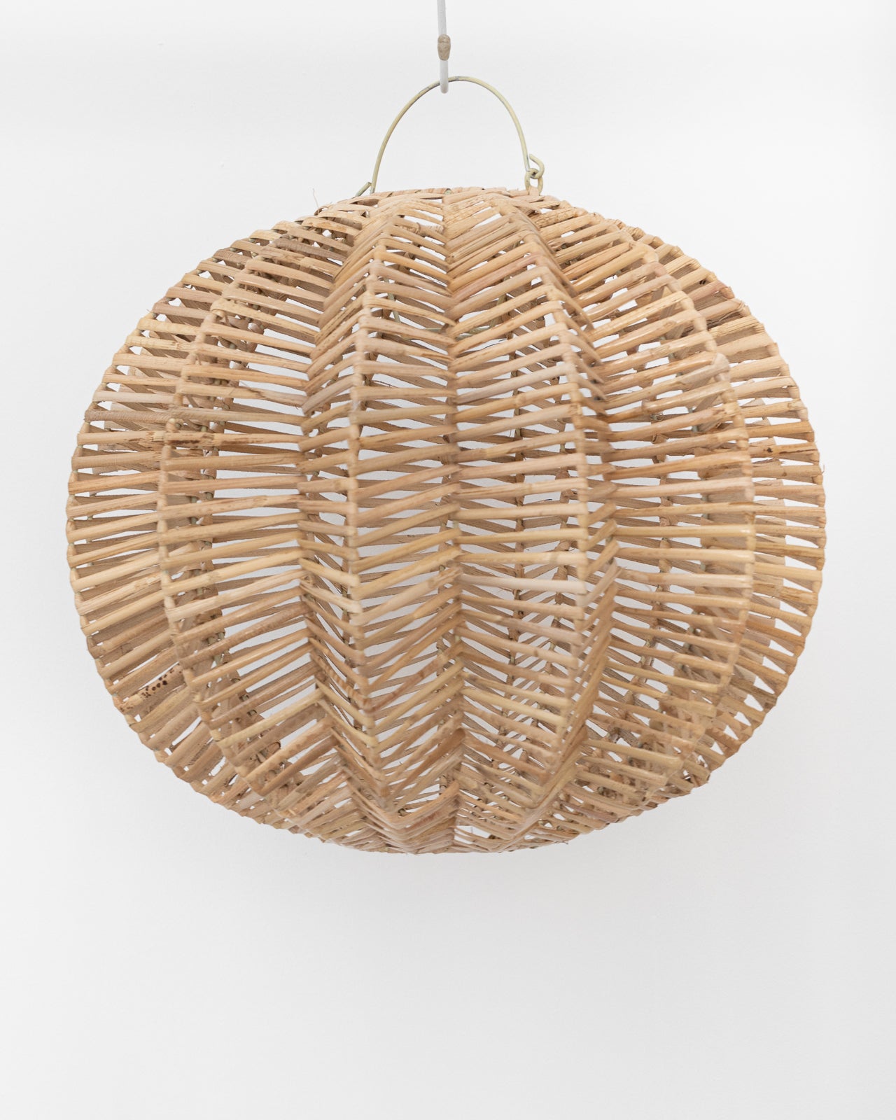 Small rattan pendant