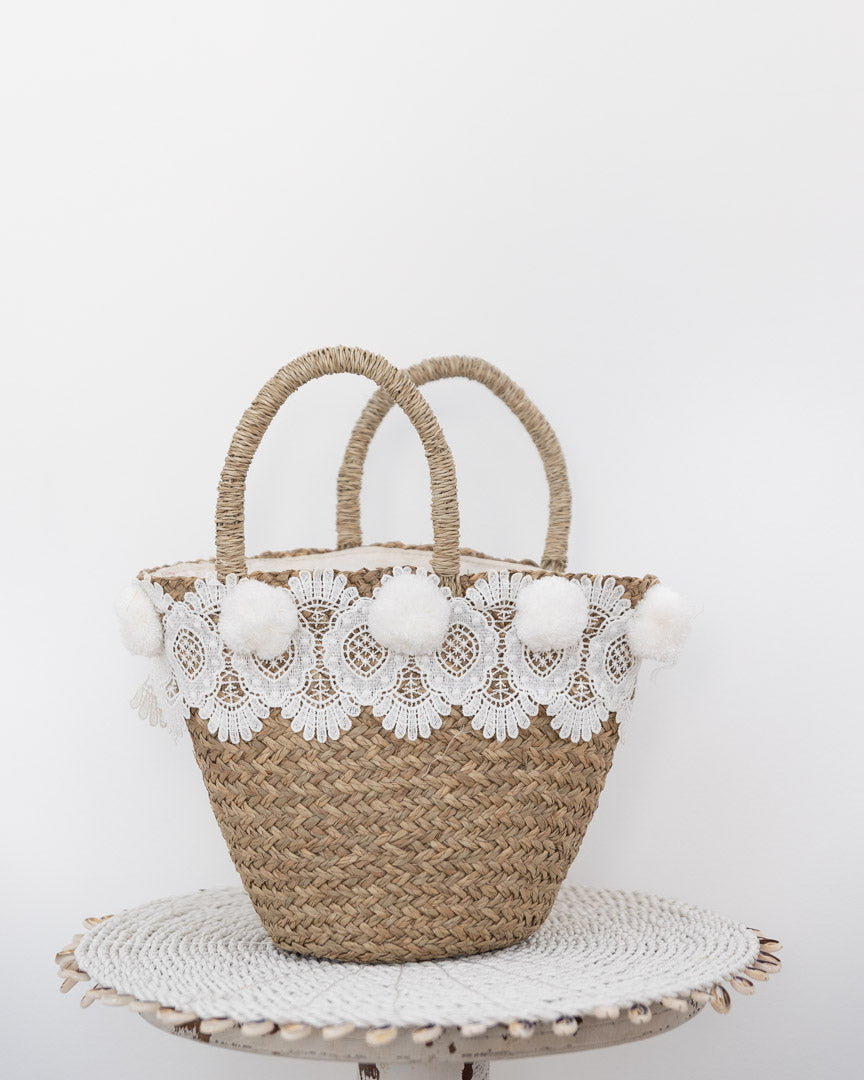 Mini pom pom beach bag